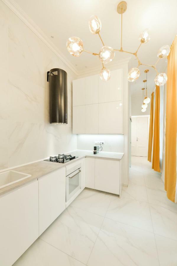 Dali Wenceslas Square Apartment Prag Eksteriør billede