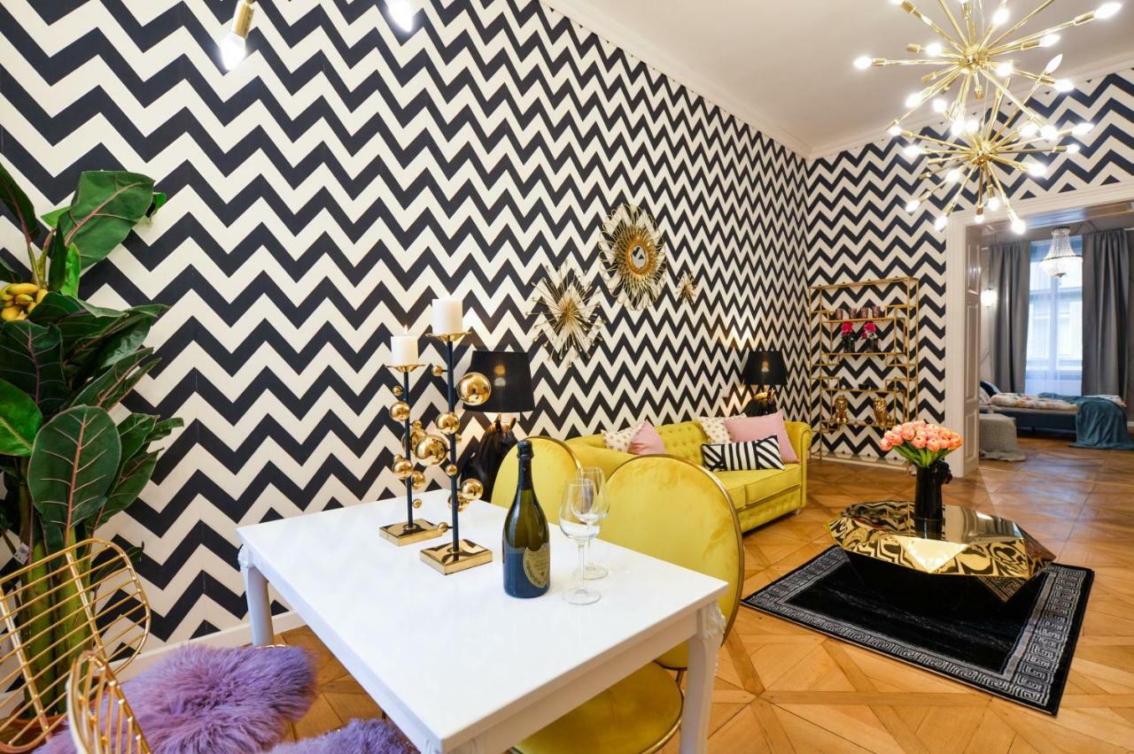 Dali Wenceslas Square Apartment Prag Eksteriør billede